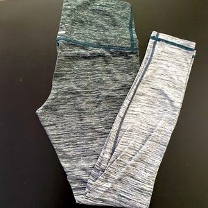 Aerie Green Ombre Chill Play Move Fleece Leggings Women’s Size M